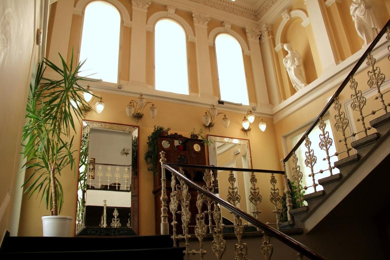 Hotel Maxim Marianske Lazne Bagian luar foto