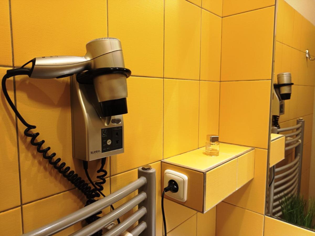 Hotel Maxim Marianske Lazne Bagian luar foto