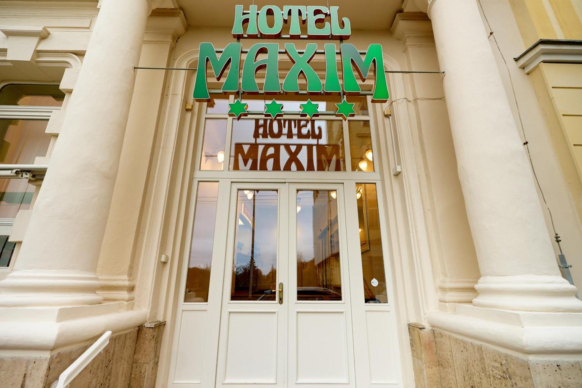 Hotel Maxim Marianske Lazne Bagian luar foto